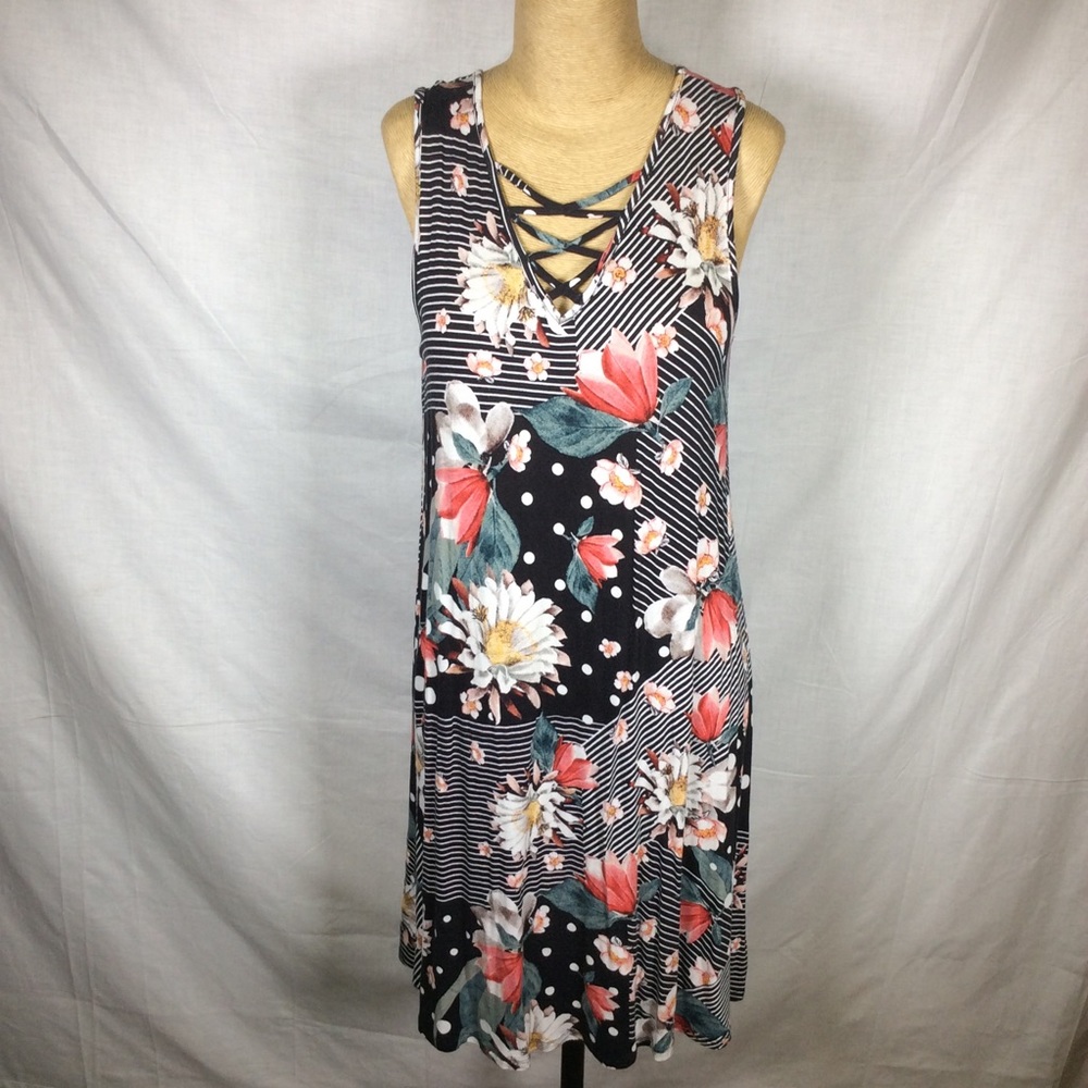 Spense Black/Pink Floral Sleeveless Dress